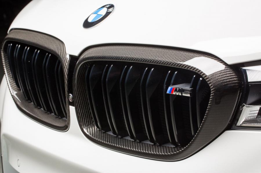Детали экстерьера BMW M5 with M Performance Parts (F90) 2018 года  (WW) (фото 26 из 29)
